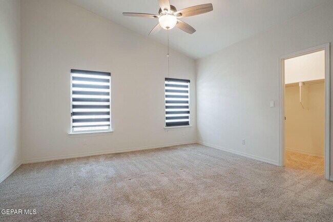 Building Photo - 12897 Nidd Ave