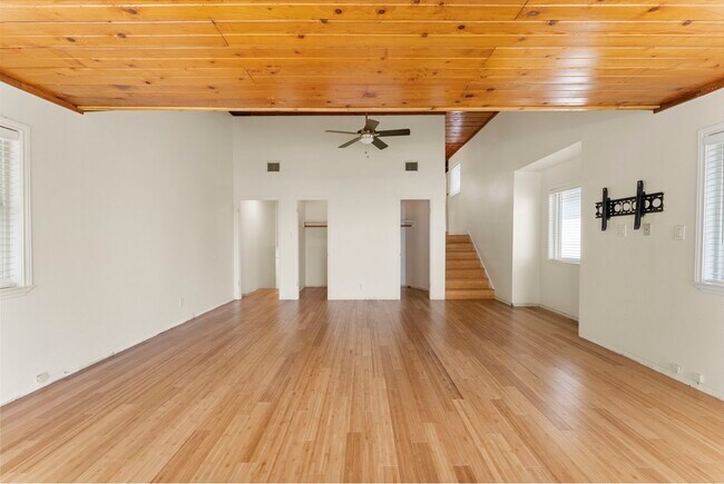 Building Photo - 3920 Brookhaven Dr