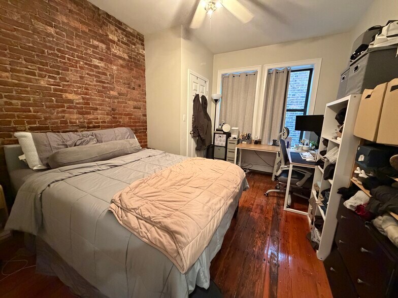 Building Photo - 1675 Washington St