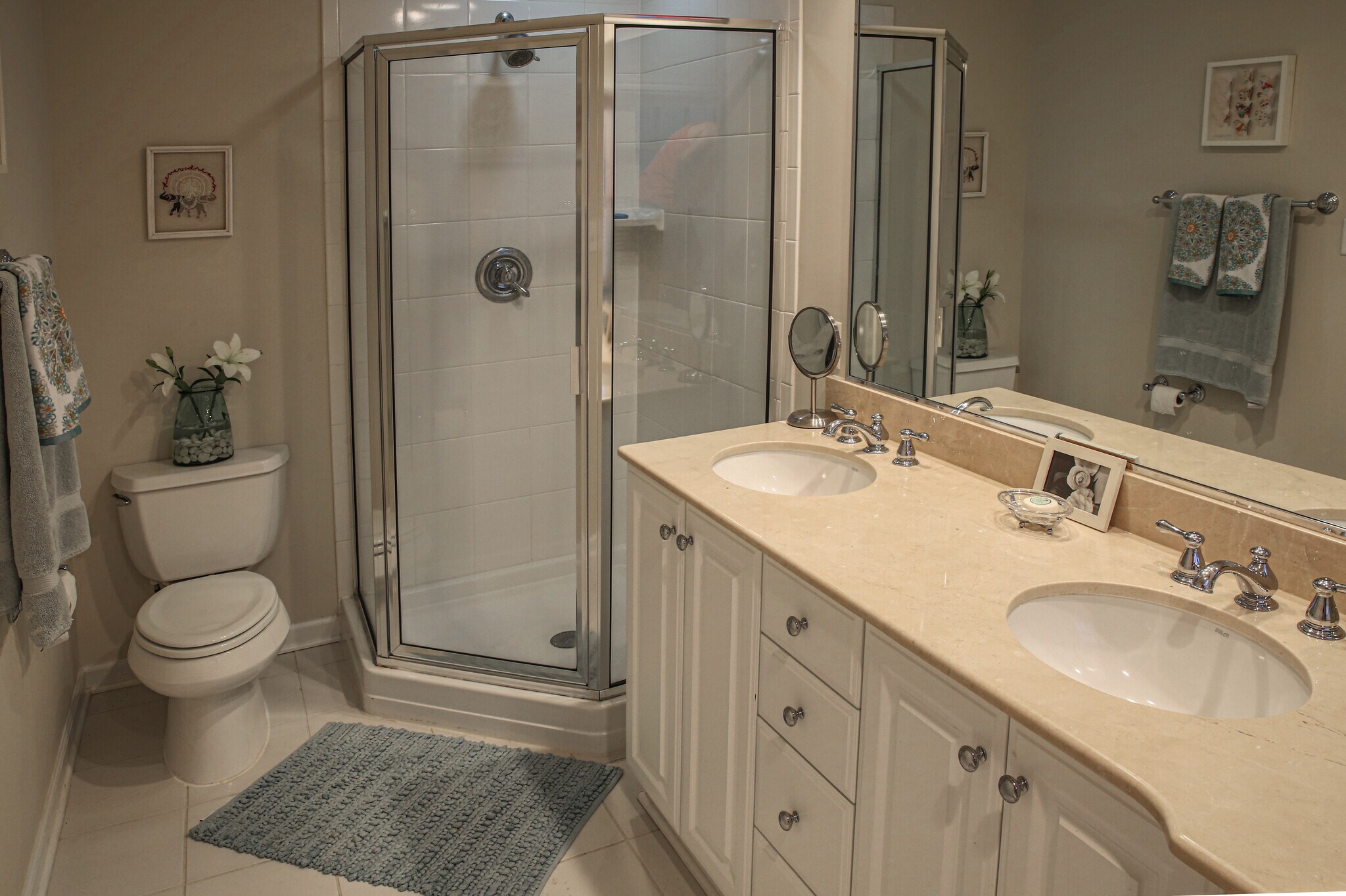 Master Bath Shower & Double Vanity - 1114 Hyde Ln
