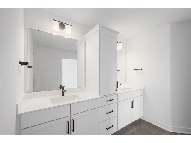 Building Photo - 11851 35th St N