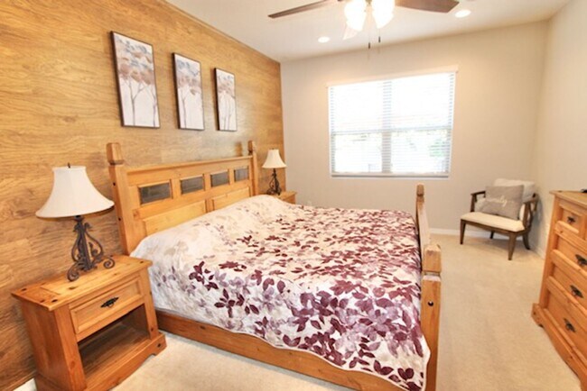 Building Photo - Orlando - Furnished, 4 Bedroom, 2 Bathroom...