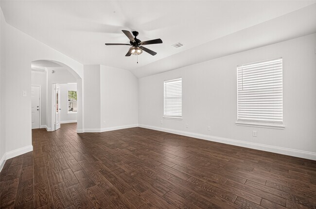 Building Photo - 20707 Pine Rain Ct