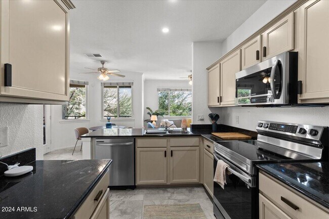 Building Photo - 7009 E Acoma Dr