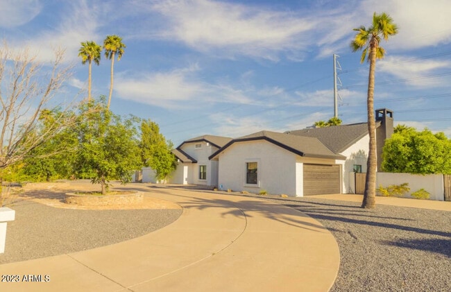 Building Photo - 6427 W Wethersfield Rd