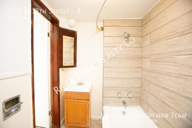 Building Photo - 3709 W 12th St