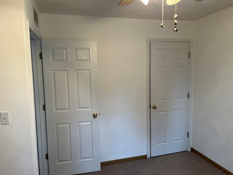 Building Photo - 2625 S Belt W