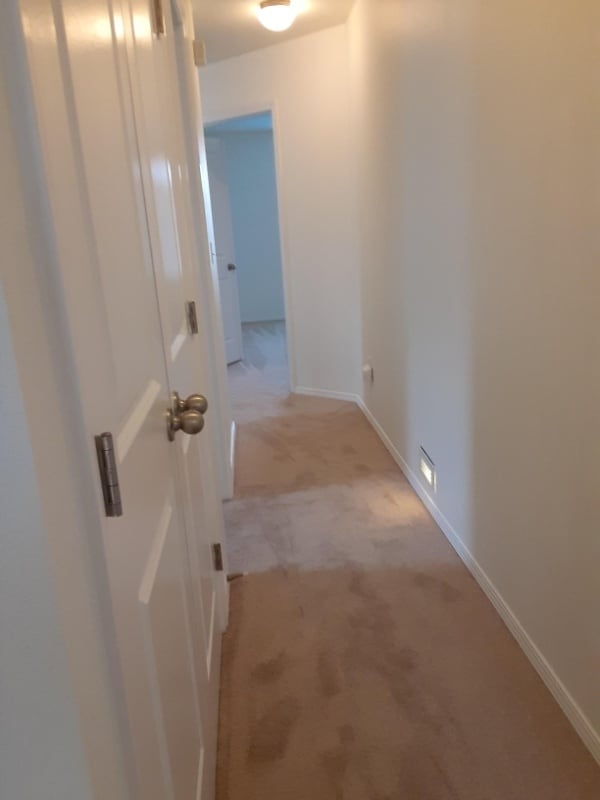 Building Photo - 2730 10th Ct SE