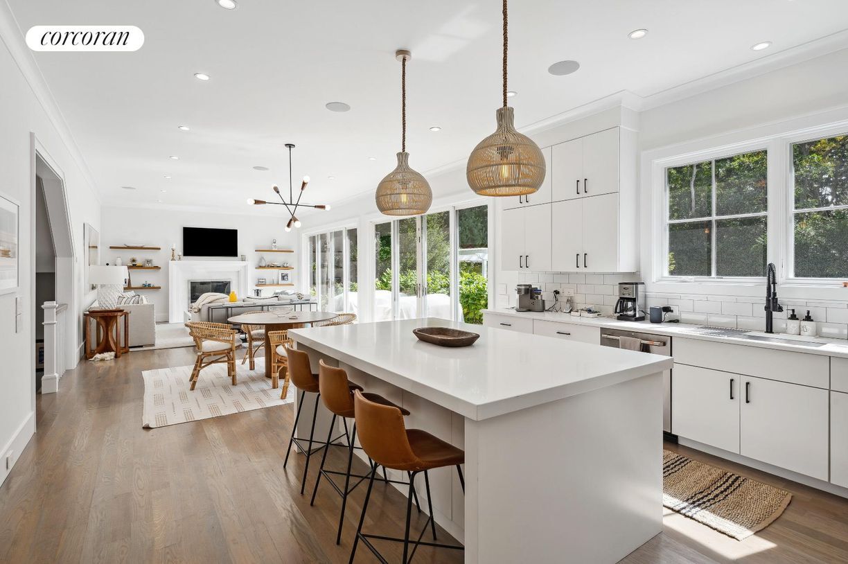 Building Photo - 59 Birchwood Ln