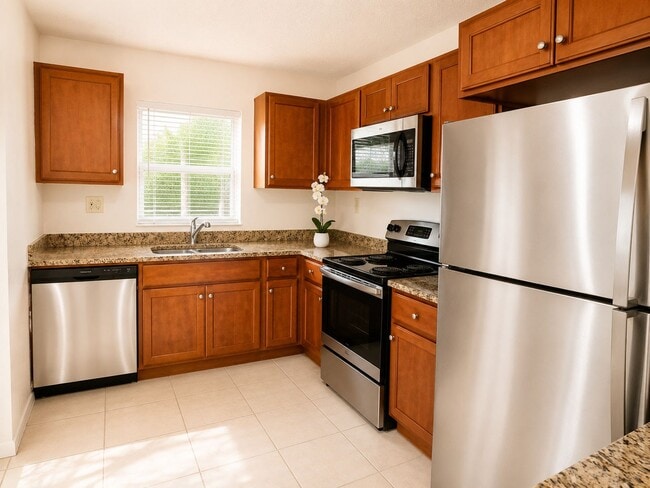 Building Photo - 2812 Somerset Park Dr