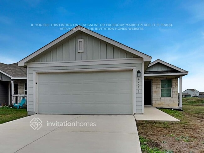 Building Photo - 6558 Runaway Row