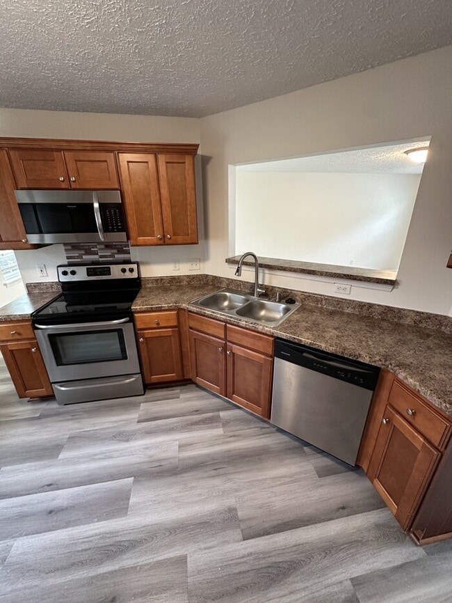 Building Photo - 3120 Slippery Elm Dr