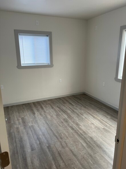 Building Photo - 19 Hammond Ln