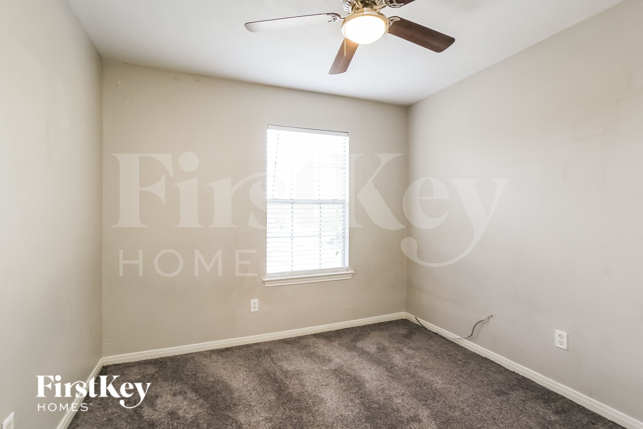 Building Photo - 8114 Scarlet Tanager Dr