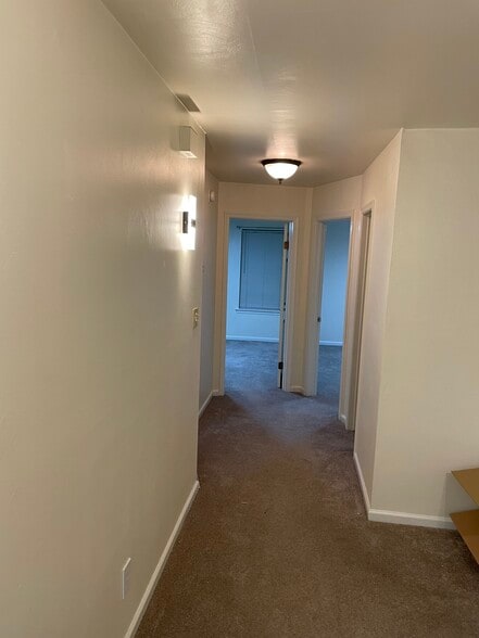 Building Photo - 3544 Clover Meadows Dr