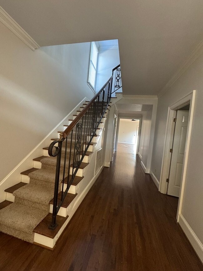 Building Photo - Quiet Cul-de-Sac Living Near Augusta University – Spacious 4 Bedroom Home with Private Courtyard