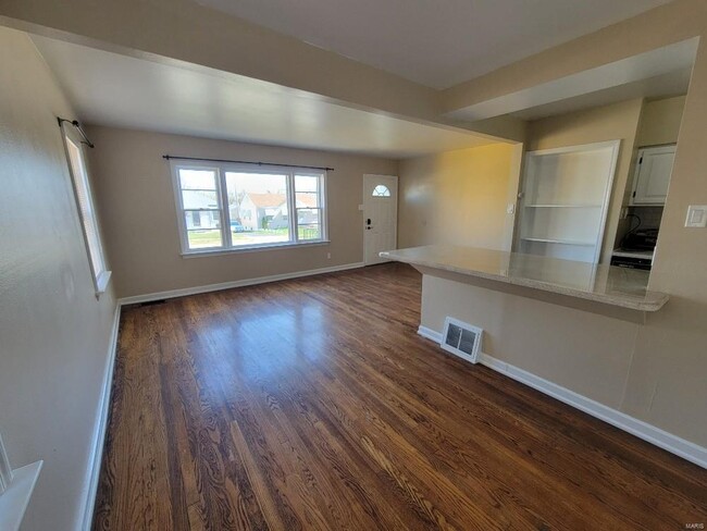 Building Photo - 10640 St Stephen Ln