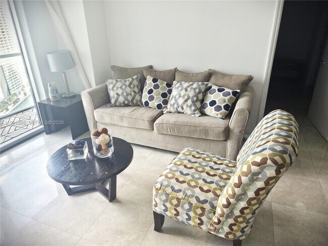 Building Photo - 500 Brickell Ave