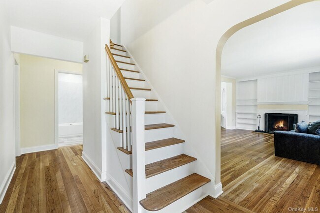 Building Photo - 15 Homewood Rd