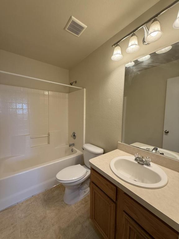 Building Photo - 5316 Joshua Ct