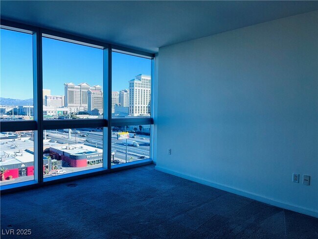 Building Photo - 4471 Dean Martin Dr