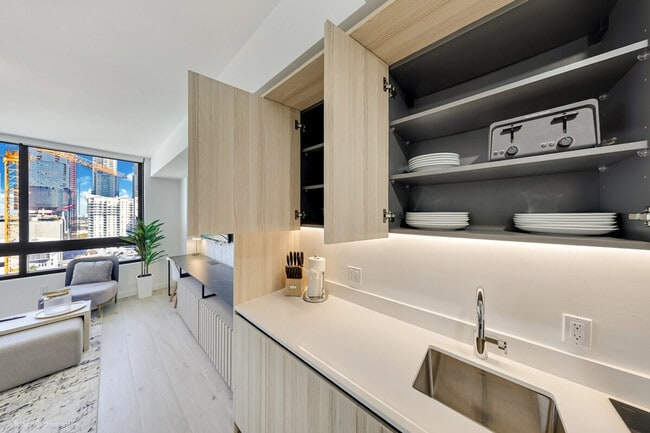 Building Photo - 40 NW 3rd St