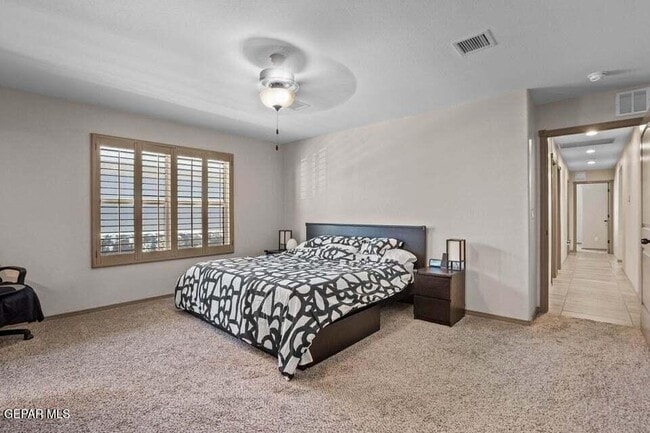 Building Photo - 1917 Tim Foster St