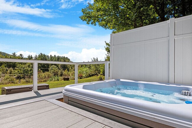 Building Photo - 16 Depot St