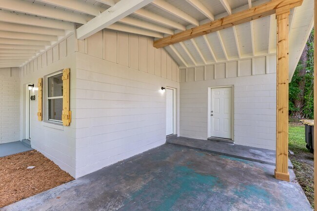 Building Photo - 4818 Dallen Lea Dr