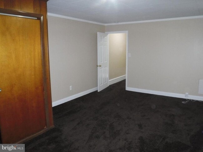 Building Photo - 540 George St