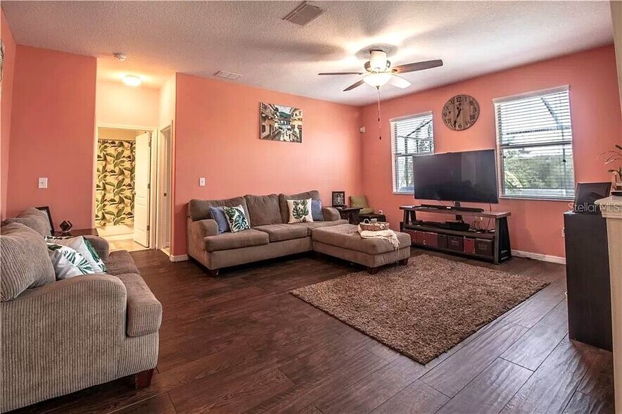 Building Photo - 11322 Hascroft Forest Ct