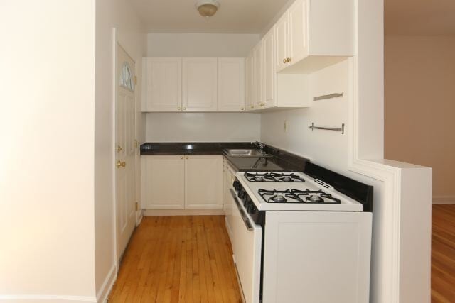 Building Photo - 3830.5 N Fremont St