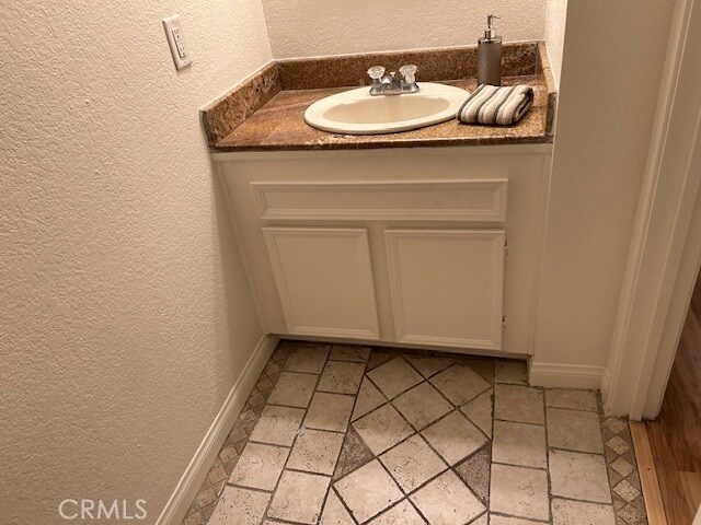 Building Photo - 680 N Ashurst Ct