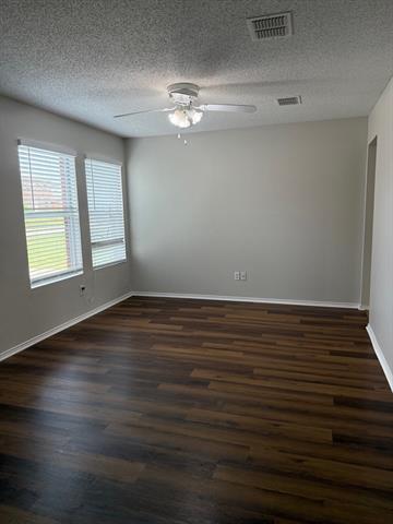 Building Photo - 1435 Foxwood Ln