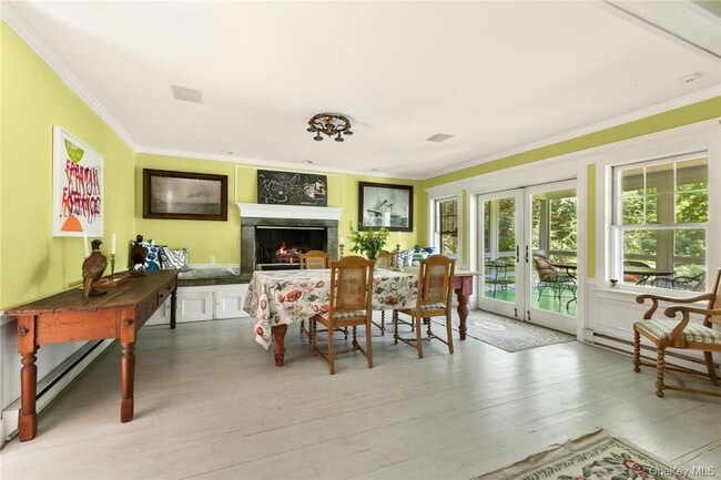 Building Photo - 31 Kittredge Dr