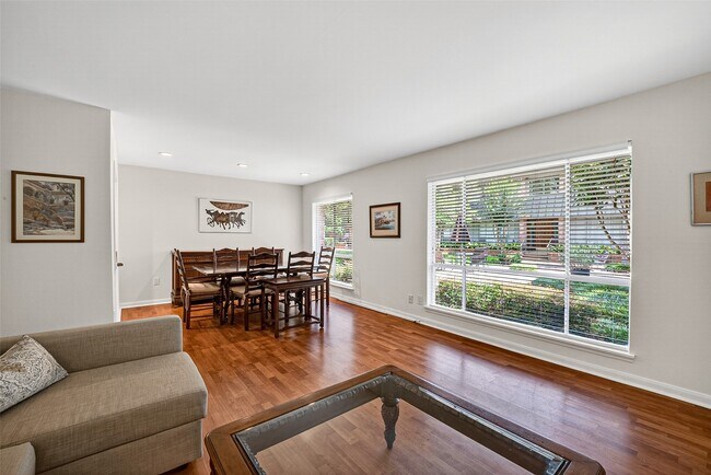 Building Photo - 6466 Bayou Glen Rd