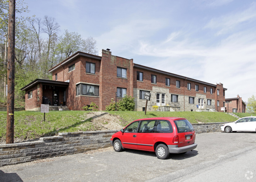 Primary Photo - Abbeyville Apartments