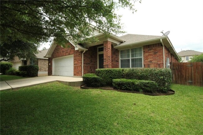 Building Photo - 3728 Pine Needle Cir