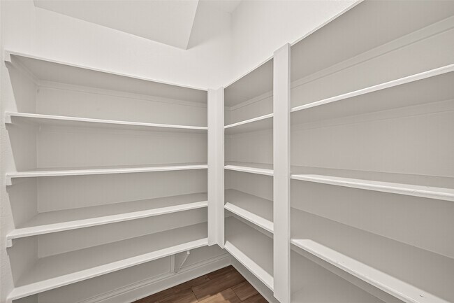 Building Photo - 409 Aurora Creek Ln