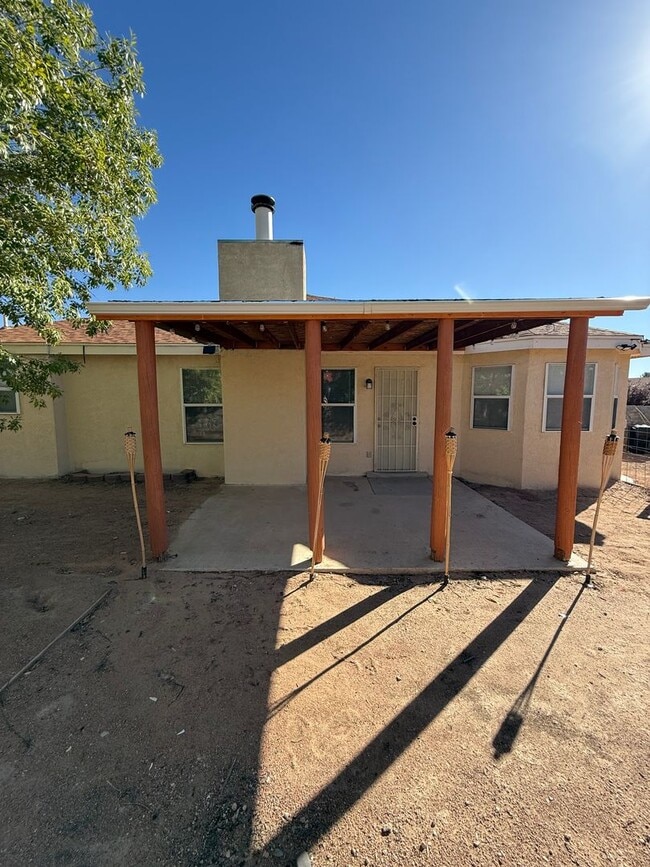 Building Photo - 4 Bedroom Home in Sonoma Ranch