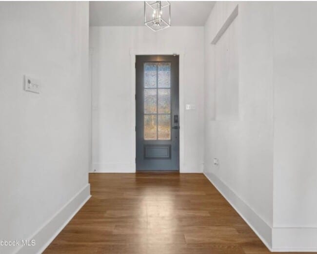 Building Photo - Newer 4 bed 3 bath now available in Wolforth