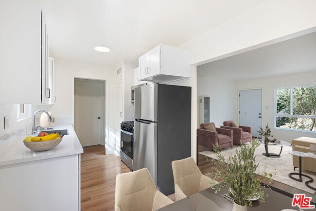 Building Photo - 1314 10th St