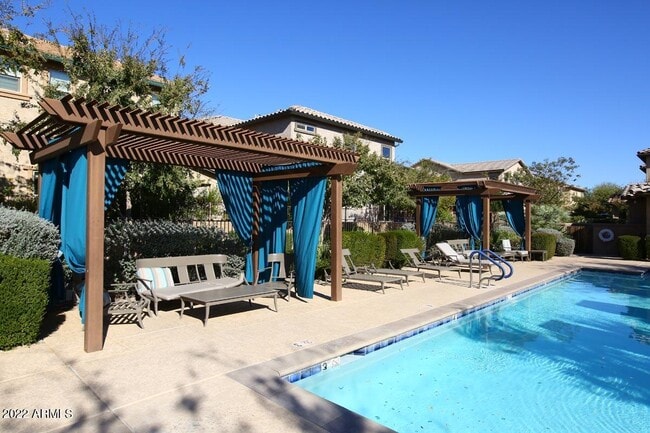 Building Photo - 4717 E Betty Elyse Ln