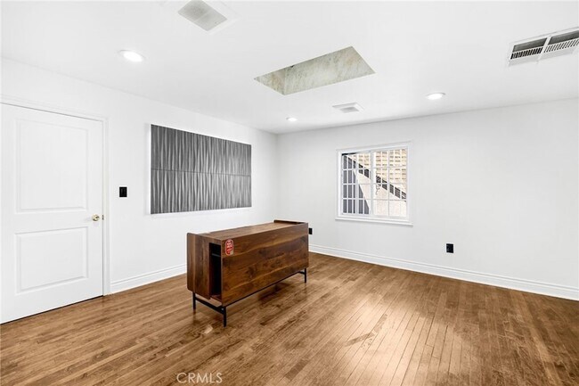 Building Photo - 6000 Woodman Ave