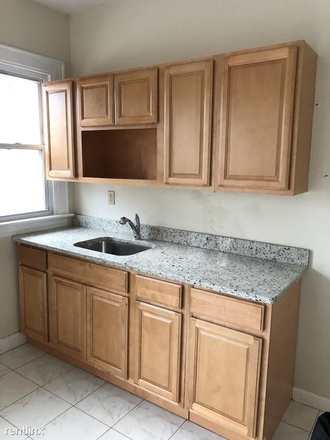 3 br, 1 bath - 99 Greenwich Ave 1 - 3 br, 1 bath  - 99 Greenwich Ave 1
