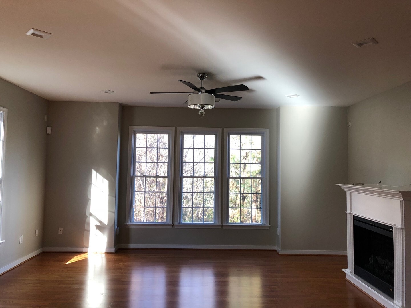 Building Photo - 4150 San Marco Dr