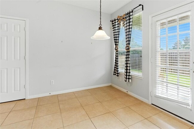 Building Photo - 29710 S Legends Village Ct