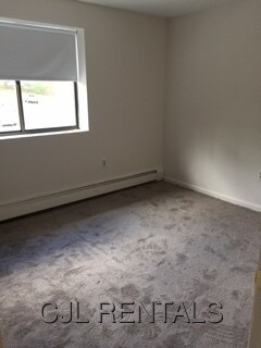 Building Photo - 71 Montvale Ave