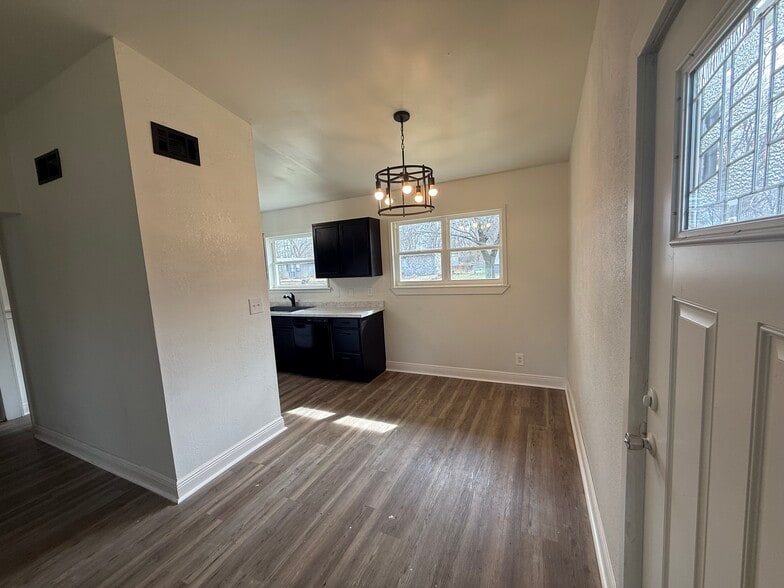 Building Photo - 2916 Williams Ave