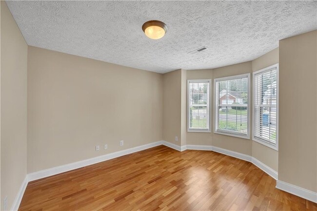 Building Photo - 3085 Barnwood Crossing NW